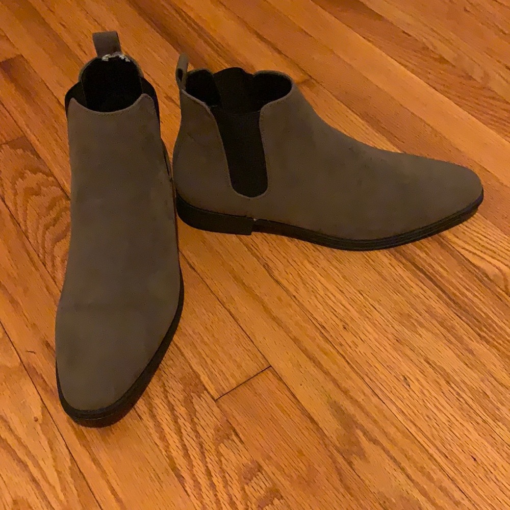 ASOS brand new brown boots